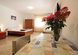 Studio AS-6486-a