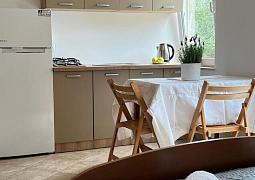 Studio AS-4442-a