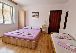 Studio AS-6874-b