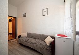 Studio AS-8514-a