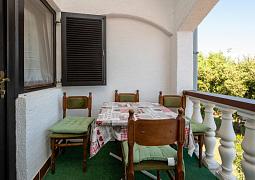 Studio AS-8514-a