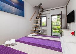 Studio AS-23561-a