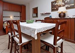 Studio AS-23701-a