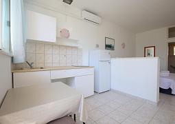 Studio AS-23954-b