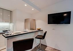Studio AS-547-c