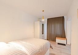 Studio AS-547-c