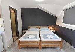 Studio AS-23660-a