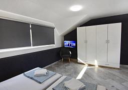 Studio AS-23660-a