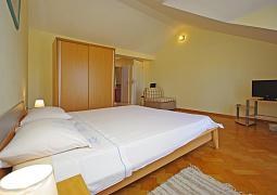 Studio AS-24131-a