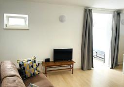 Studio AS-24182-a