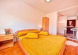 Studio AS-6951-a
