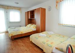 Studio AS-4109-d