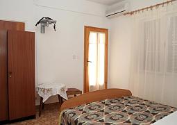 Studio AS-4564-a