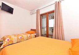 Studio AS-23944-a