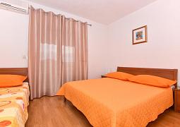 Studio AS-23944-a