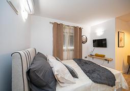 Studio AS-16188-a