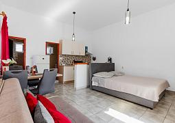 Studio AS-24353-a