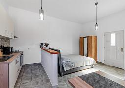 Studio AS-24353-a