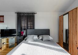 Studio AS-24353-c