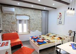 Studio AS-24318-a