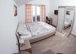 Studio AS-23912-b