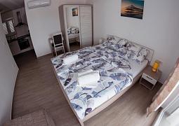 Studio AS-23912-c