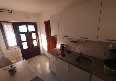 Studio AS-24373-a
