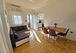 Studio AS-24451-a