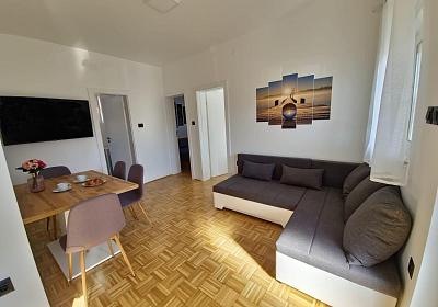 Studio AS-24451-a