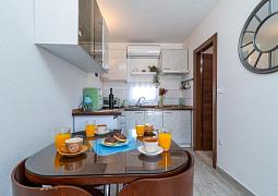 Studio AS-24516-a