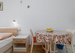 Studio AS-24416-a