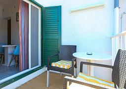 Studio AS-24569-a