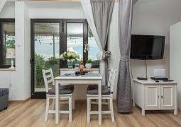 Studio AS-24549-b