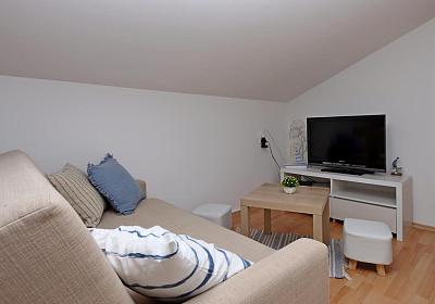 Studio AS-24630-a