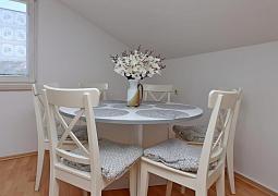 Studio AS-24630-a