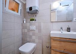 Studio AS-22582-a