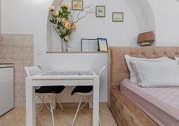 Studio AS-24562-b