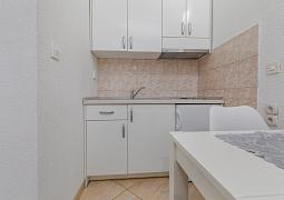 Studio AS-24562-b
