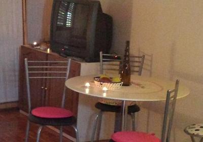 Studio AS-15613-a