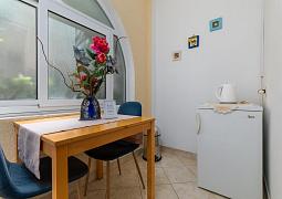 Studio AS-24562-a