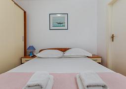 Studio AS-24562-a