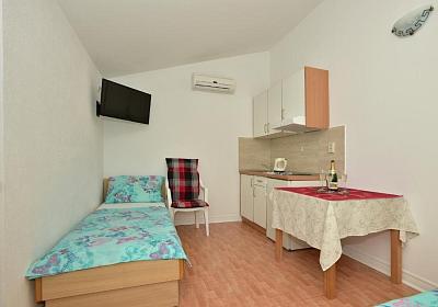 Studio AS-24785-a