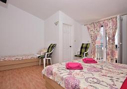 Studio AS-24785-b