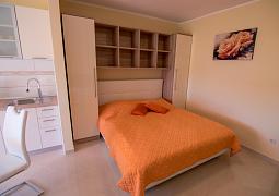 Studio AS-24825-a