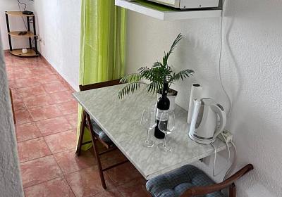 Studio AS-24869-a