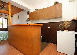 Studio AS-2137-d