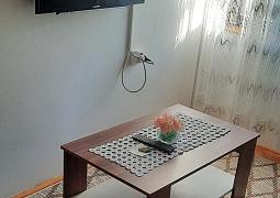 Studio AS-8202-a