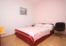 Studio AS-8202-b