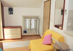 Studio AS-14647-b