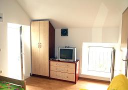 Studio AS-14647-b